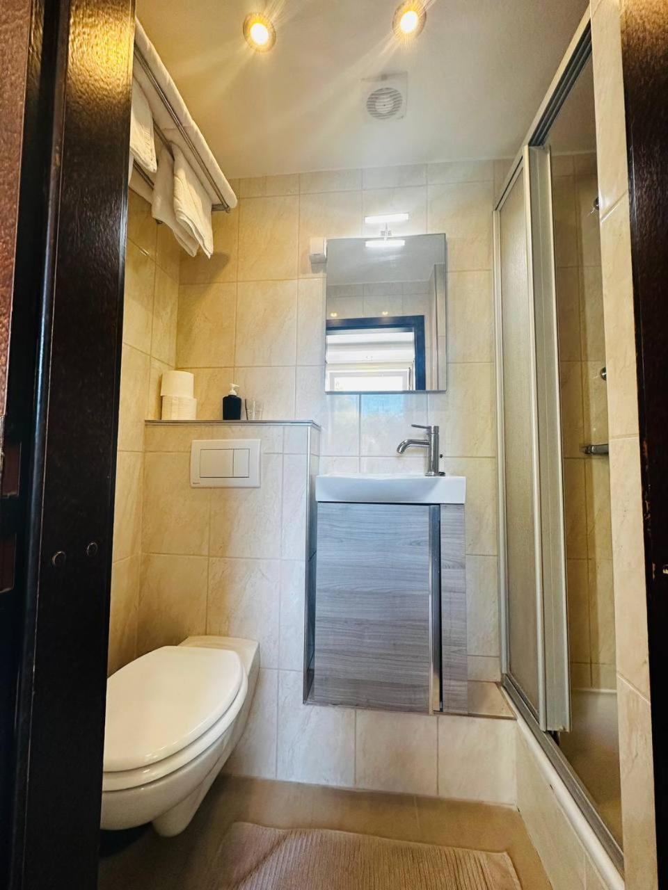 Seidenstrasse Pension Hotel Mölln Екстериор снимка