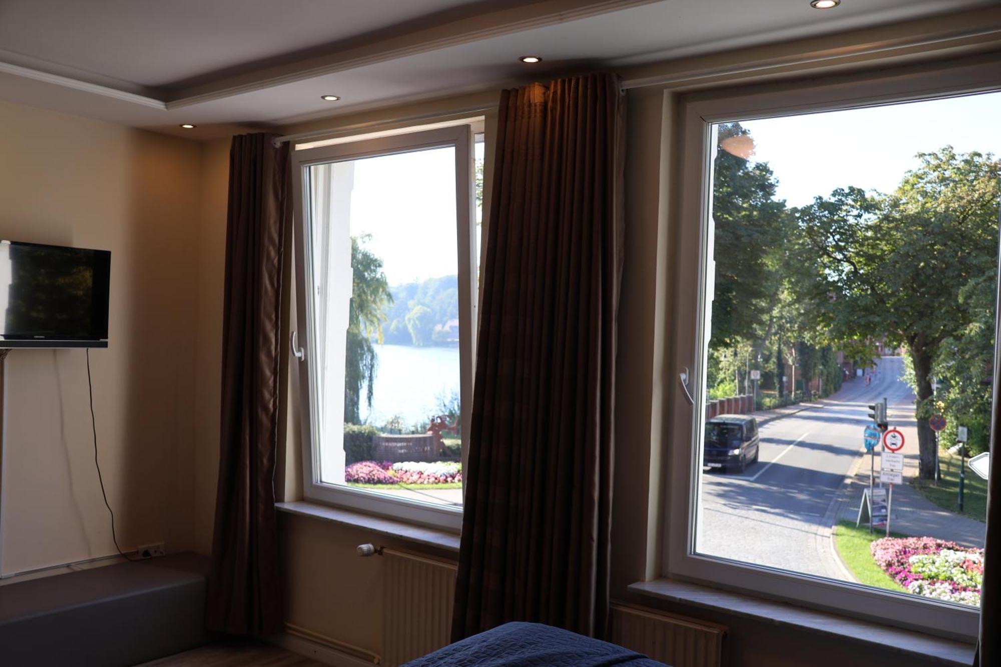 Seidenstrasse Pension Hotel Mölln Екстериор снимка